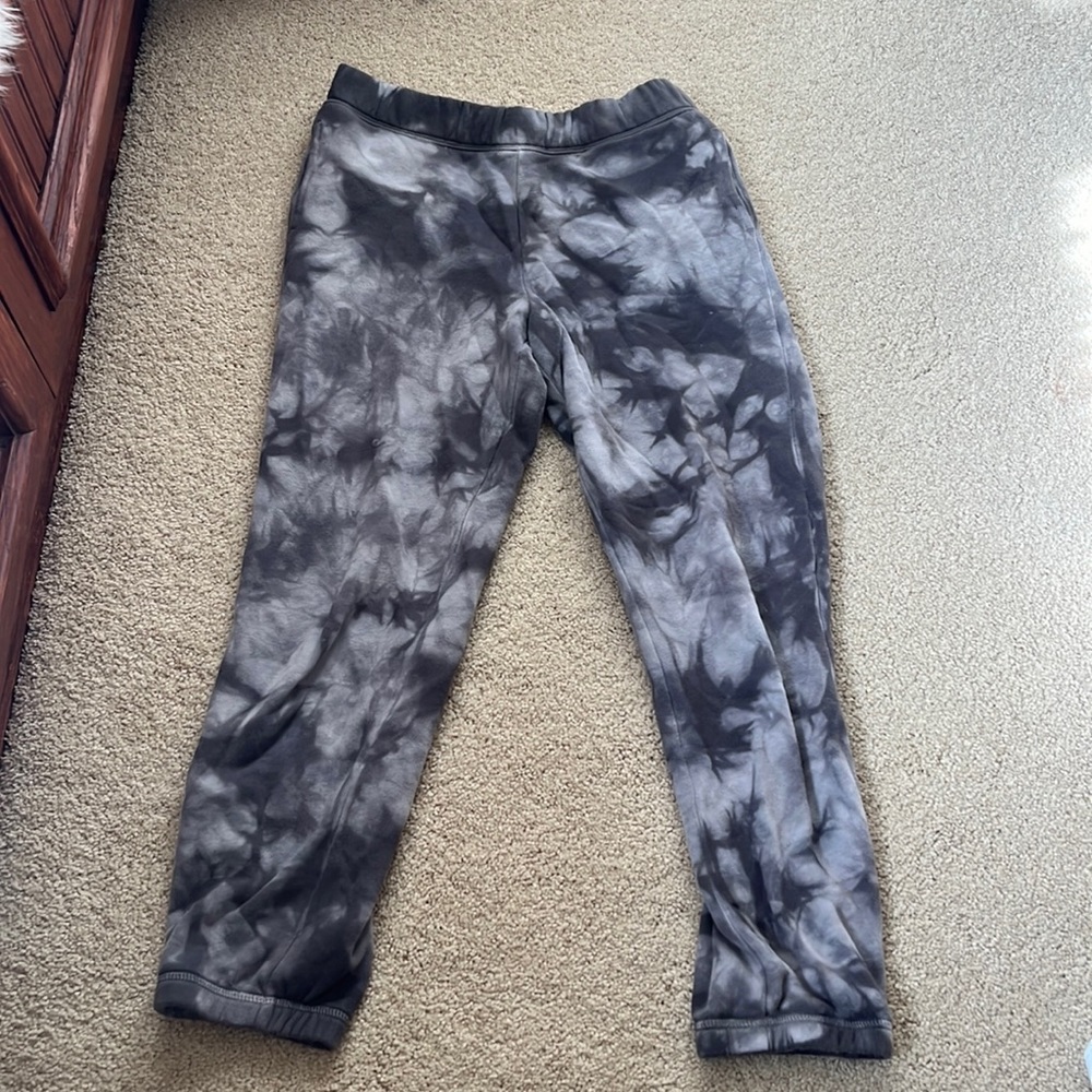 Target kids black tie dye sweatpants size:(small)